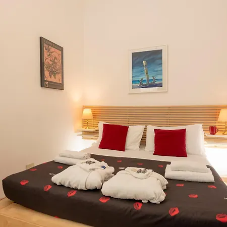 Апартаменты Babuino - Piazza Di Spagna Рим